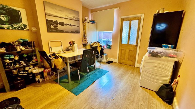 Property photo 3 of 8 Photo 3