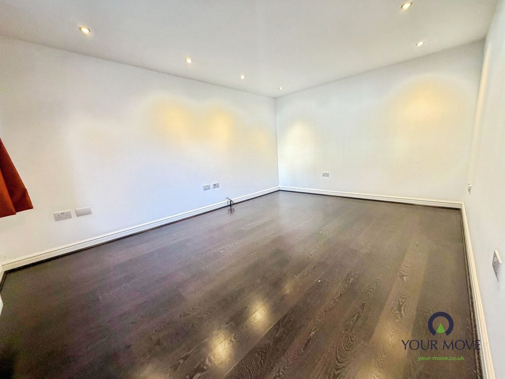 Property photo 2 of 15 Pbox-Img.Jpg