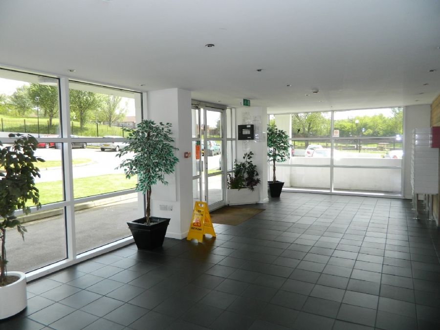 Property photo 2 of 9