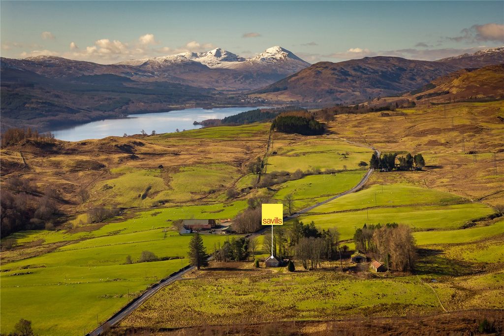 Property photo 1 of 24 Loch Tay