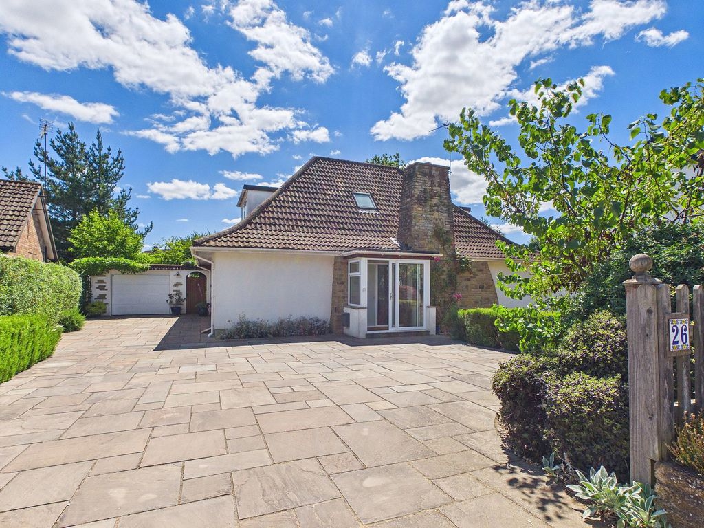 Property photo 1 of 29