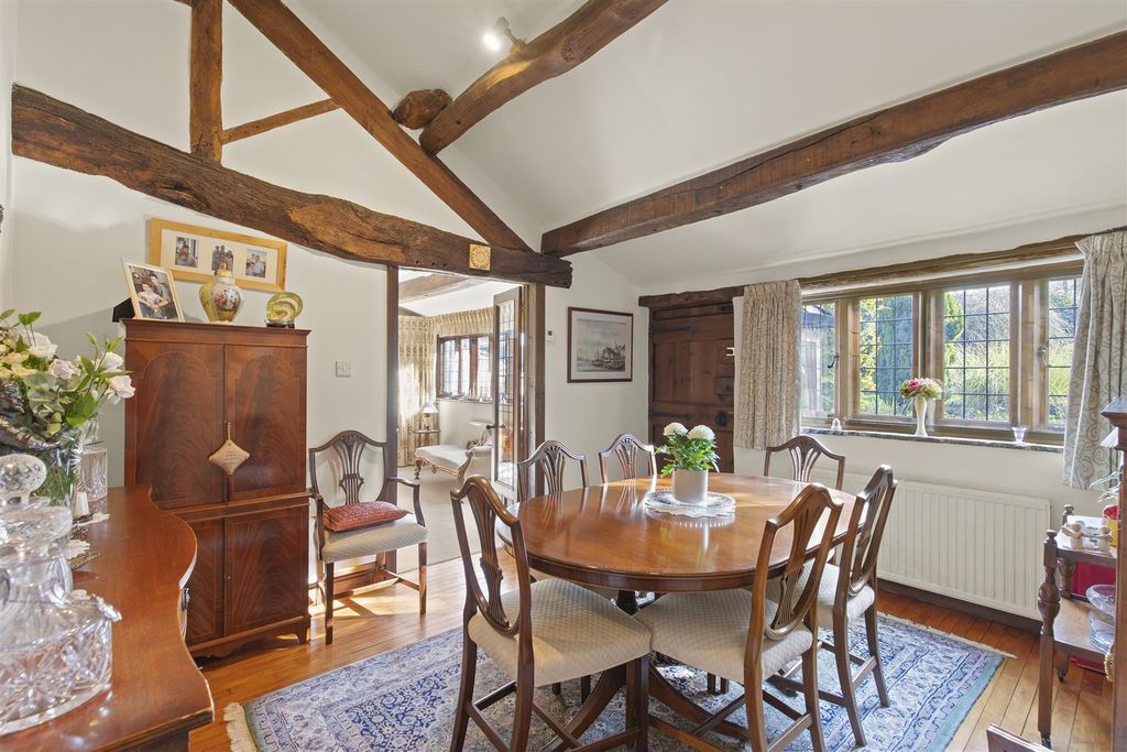 Property photo 3 of 33 Dining Room