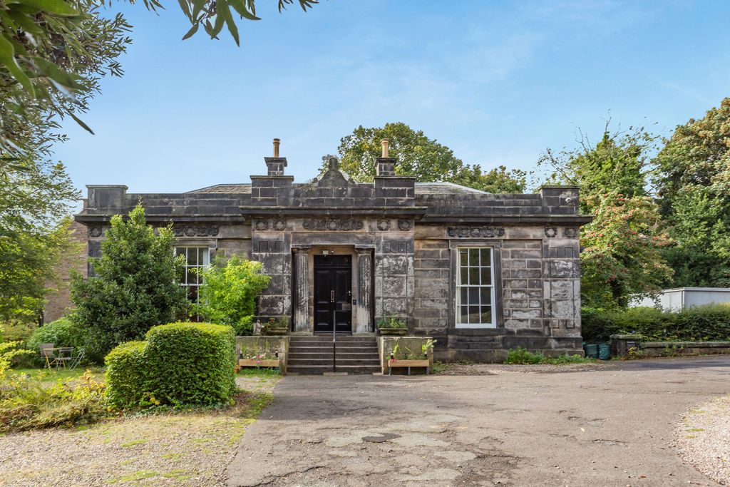 Property photo 2 of 19 The Vine, 43 Magdalen Yard Road, Dundee Dd1 4Ne