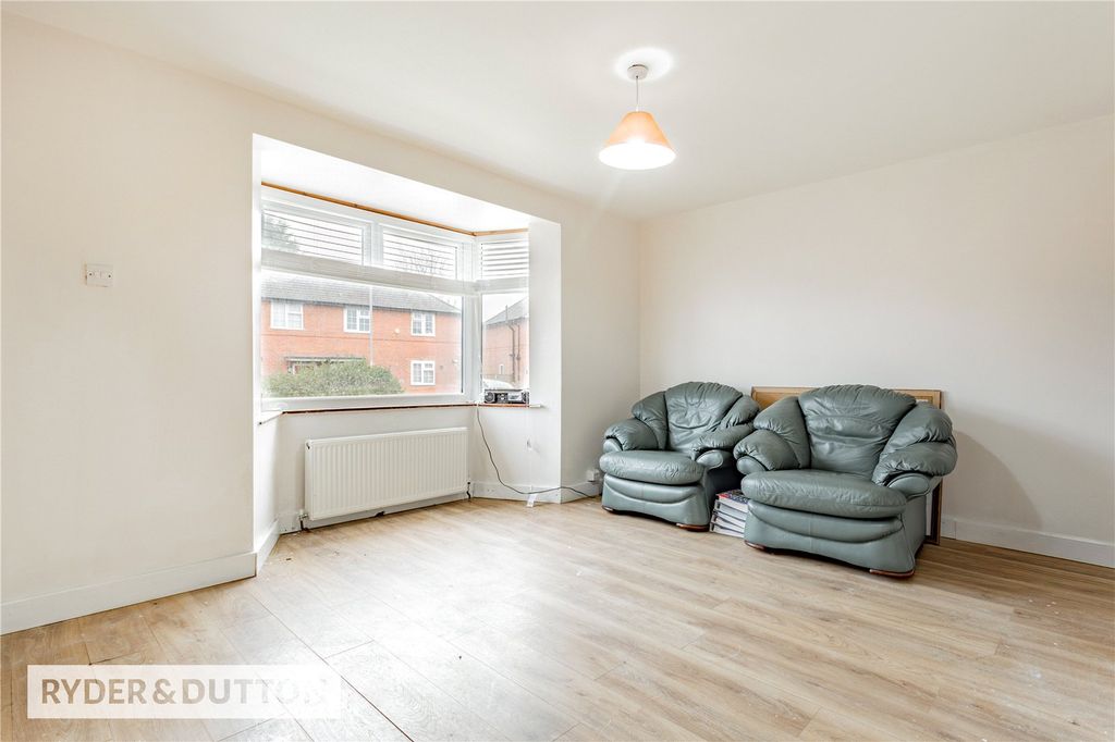 Property photo 3 of 29 Picture No. 11