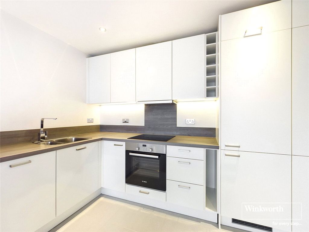 Property photo 2 of 11 Picture No. 20