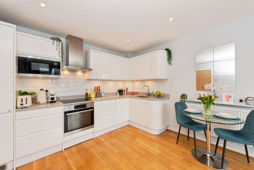 Property photo 2 of 16 Photo #2