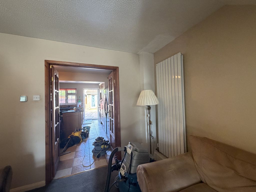 Property photo 1 of 11 Stipularis Drive, Hayes Ub4