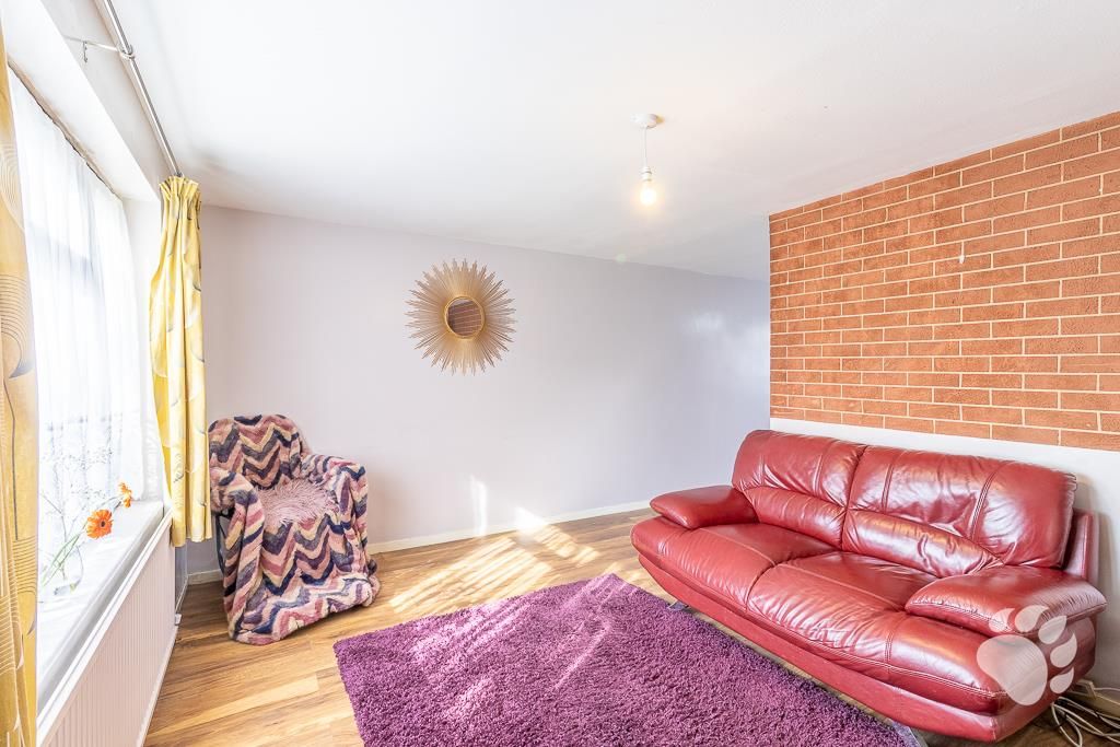 Property photo 2 of 26 Lounge