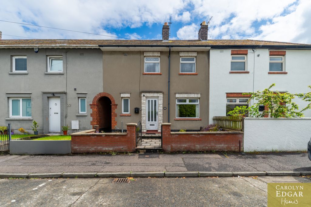 Property photo 1 of 25 001