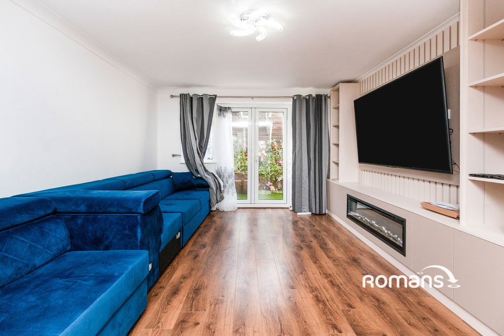 Property photo 2 of 11 Pbox-Img.Jpg