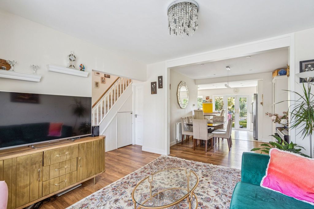 Property photo 3 of 14