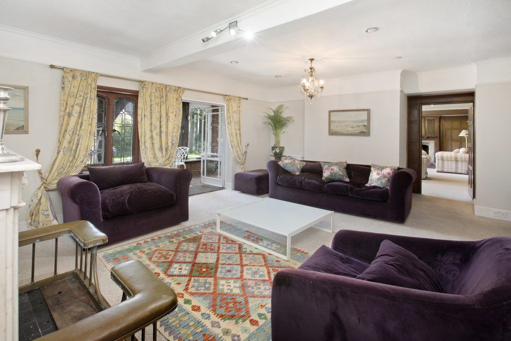 Property photo 3 of 28