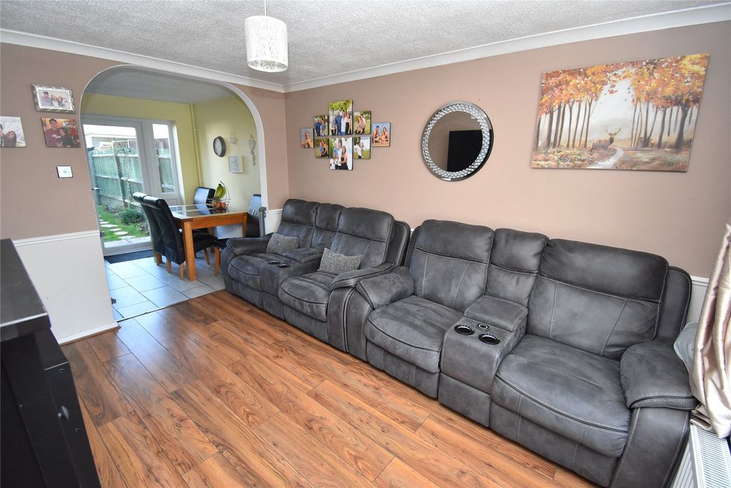 Property photo 2 of 11 Picture No. 10