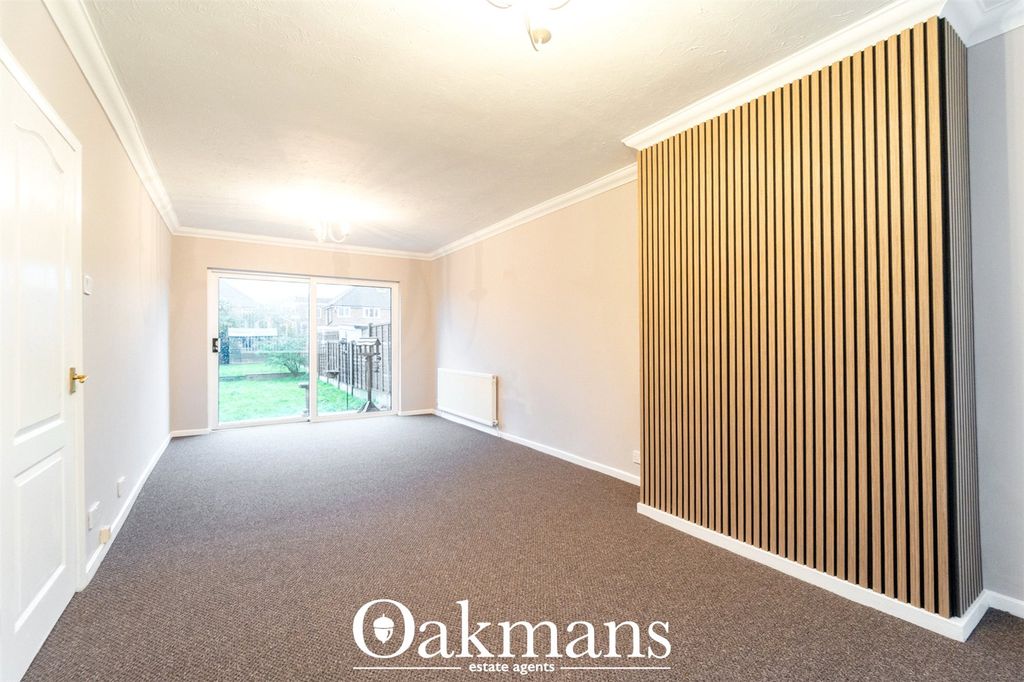 Property photo 2 of 27 Picture No. 17