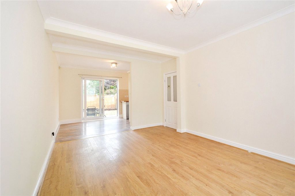 Property photo 3 of 11 Picture No. 07