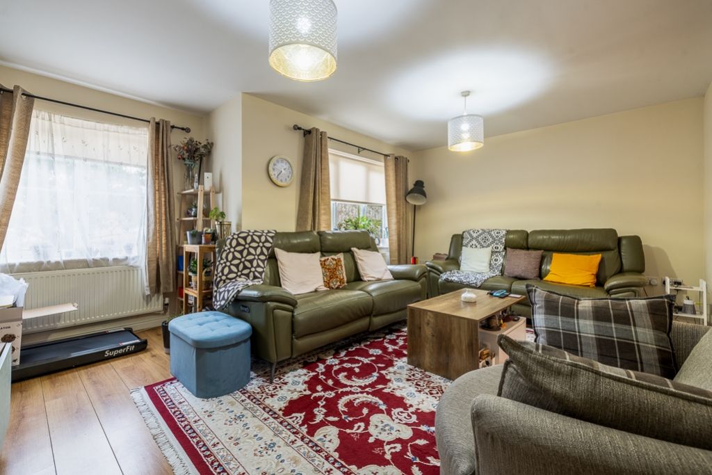 Property photo 2 of 23 37 Saint Bedes Drive (Boston)-12