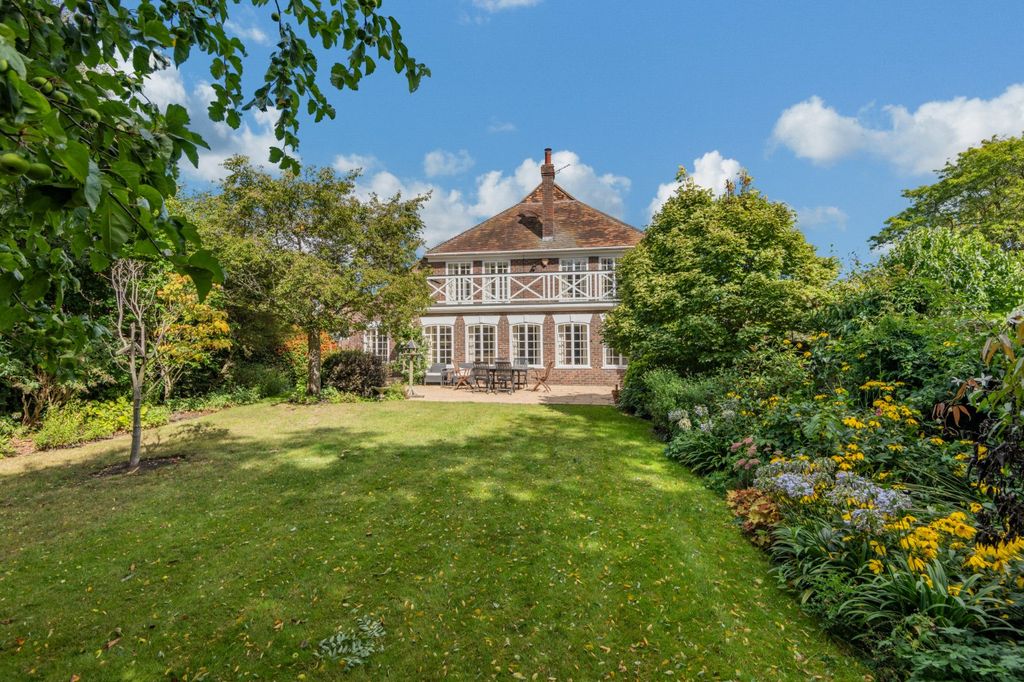 Property photo 1 of 23 The Maltings