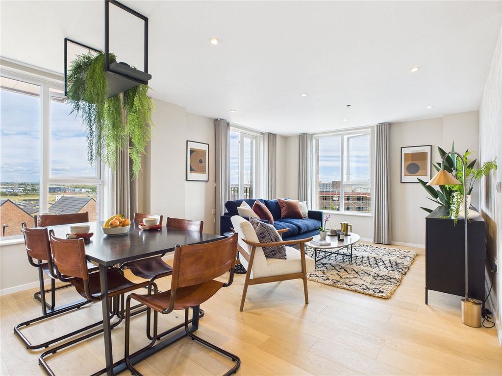 Property photo 2 of 19 Picture No. 02