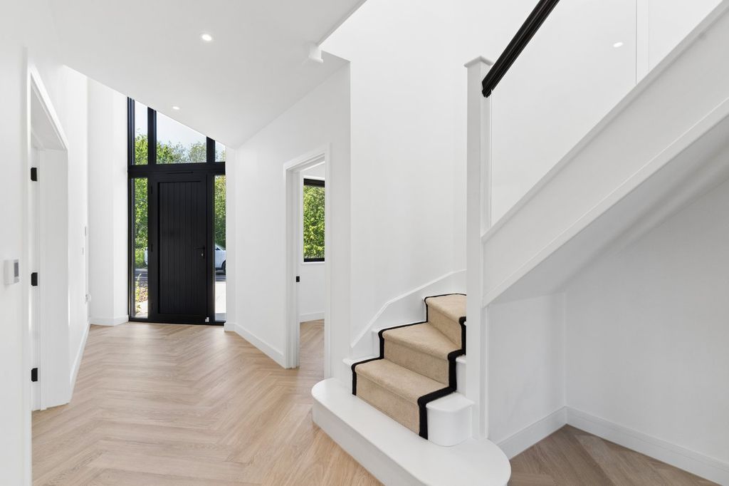 Additional image 15 of 4 bed detached house for saleKingsoak, Hitchin SG4