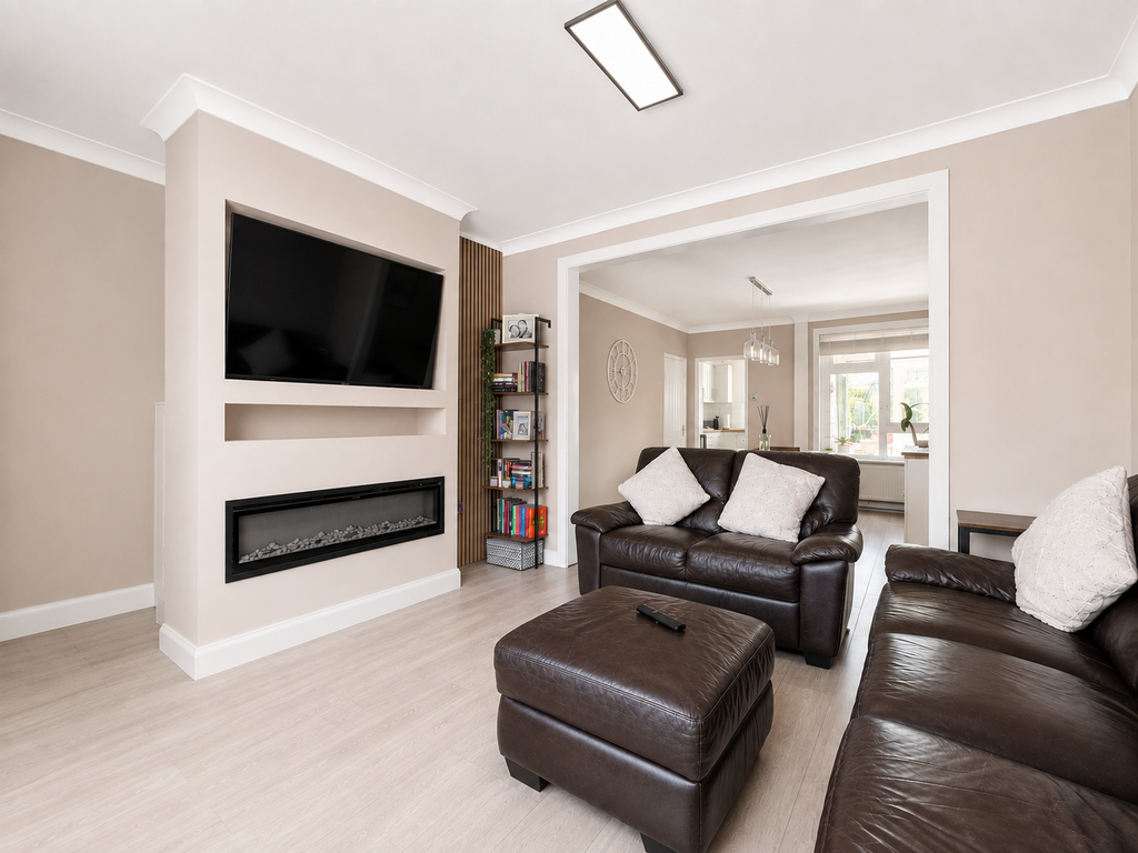 Property photo 1 of 28