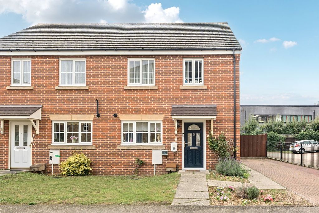 Property photo 1 of 18