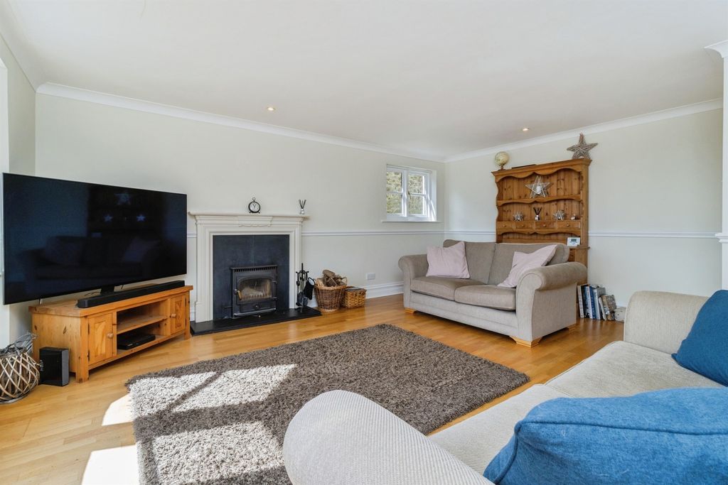 Additional image 4 of 4 bed detached house for saleSouth Road, Newton Abbot TQ12