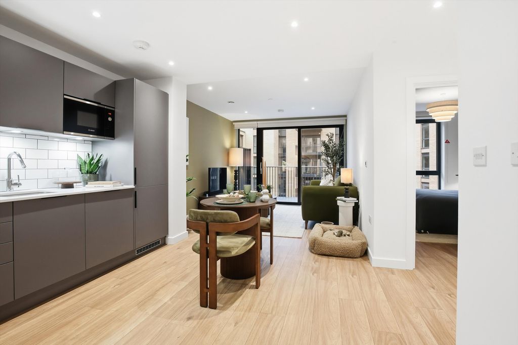 Property photo 1 of 24 Image