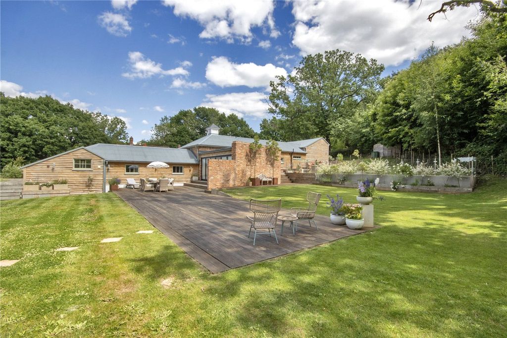 Property photo 2 of 10 Meadow Stables