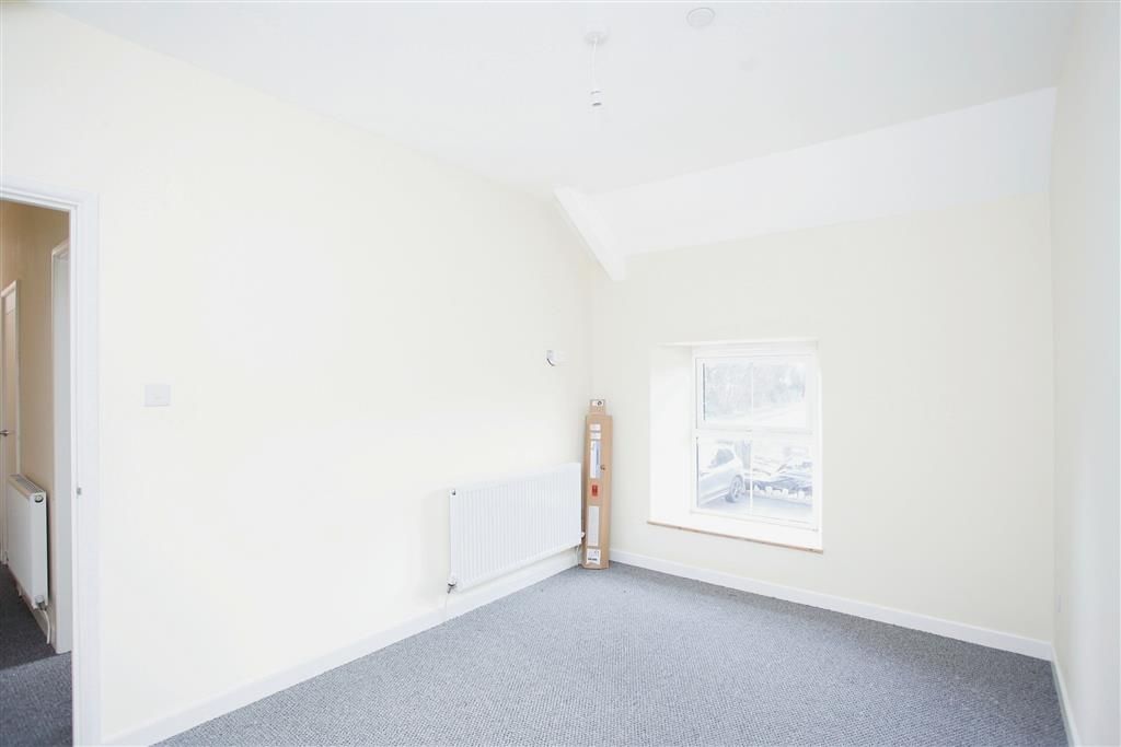 Property photo 3 of 10 Image