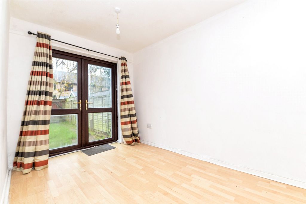 Property photo 3 of 15 Picture No. 05