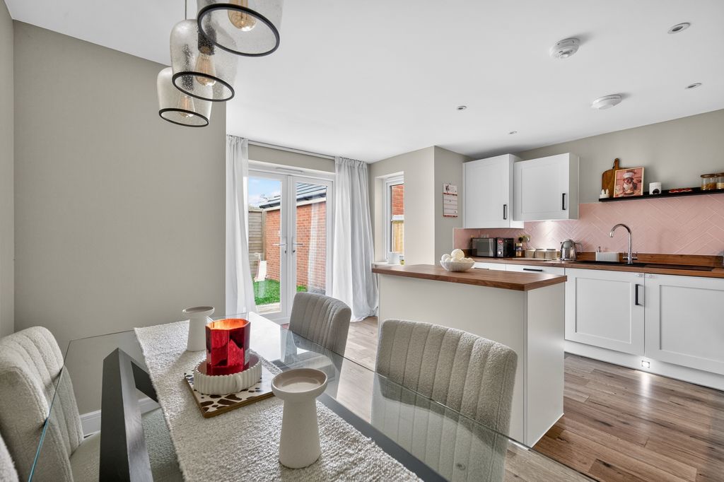 Property photo 2 of 22 1434606969c691F7d872E