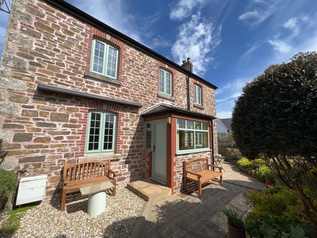 Property photo 1 of 26