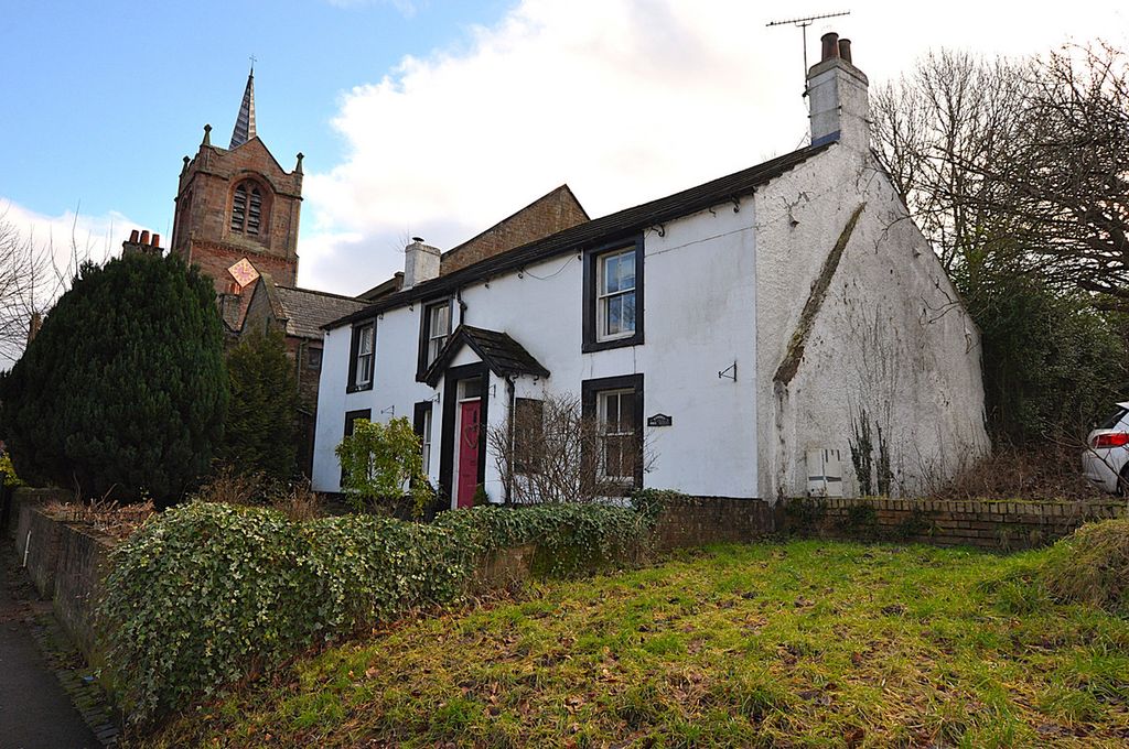 Property photo 1 of 33