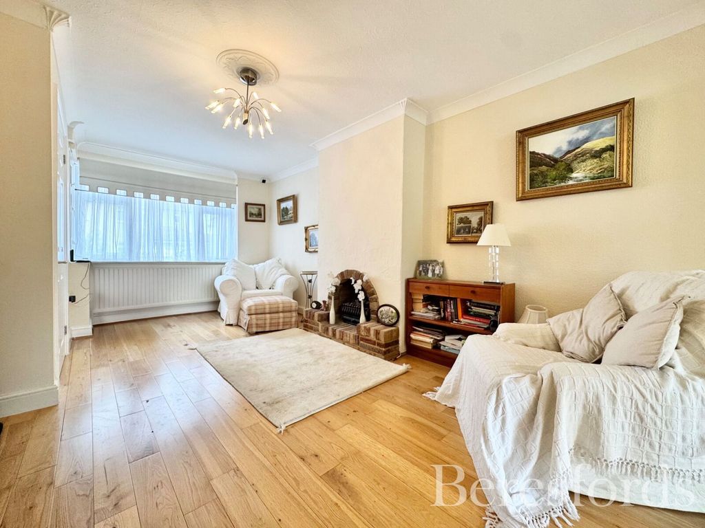 Property photo 2 of 26 Picture No. 47