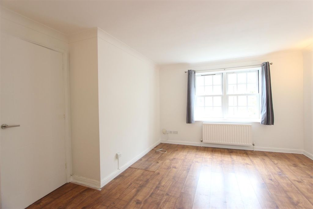 Property photo 3 of 18 Img_5993.Jpg