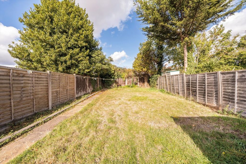 Property photo 3 of 5