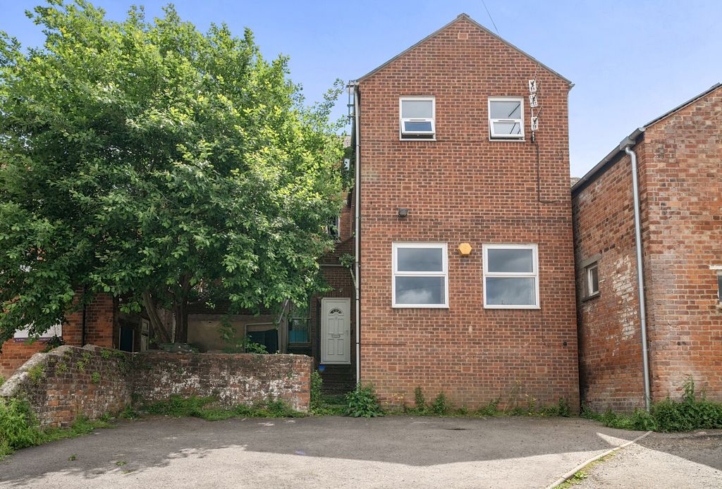 Property photo 1 of 20 1473332-16-6A2968...