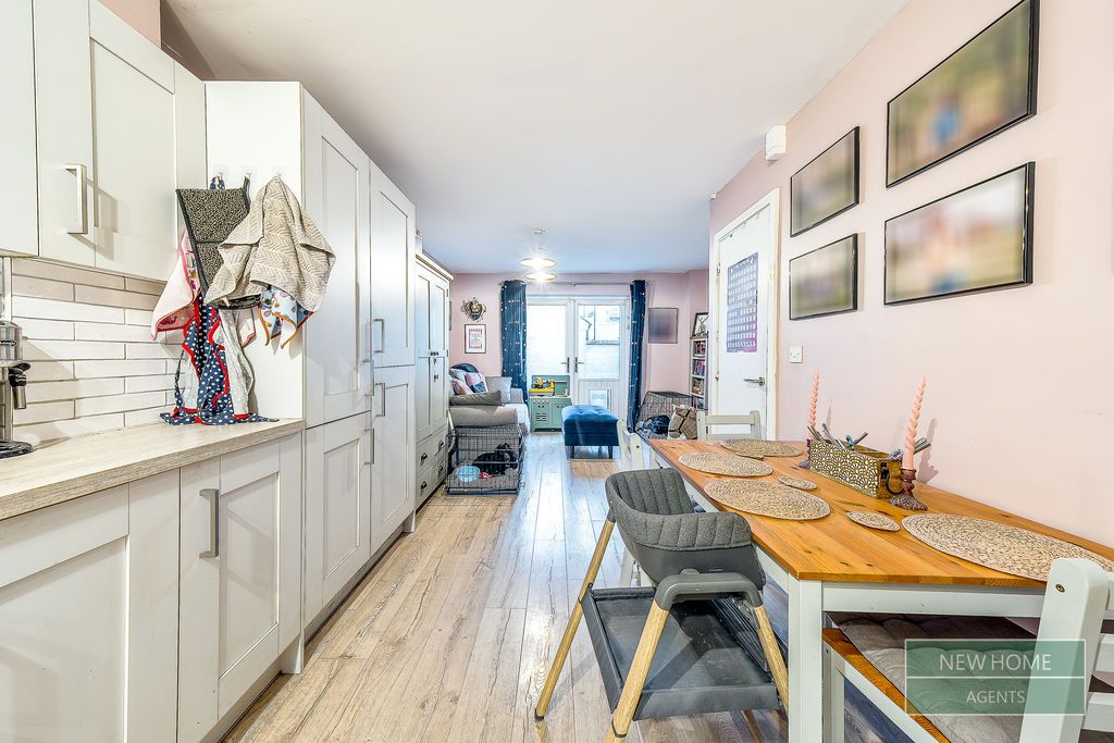 Property photo 2 of 23 Photo 20