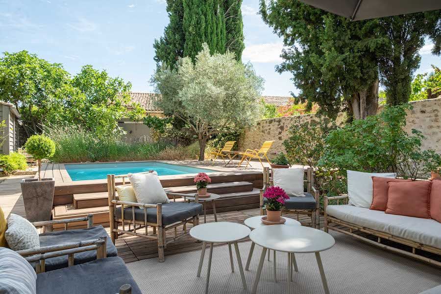 Property photo 2 of 27