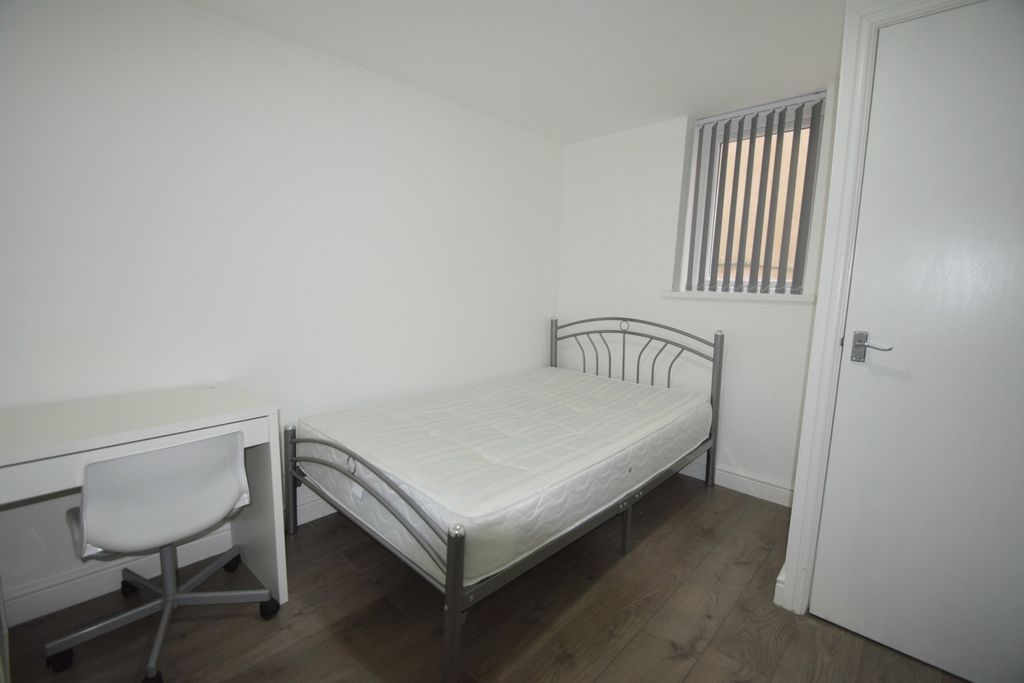 Property photo 3 of 5 Photo 3