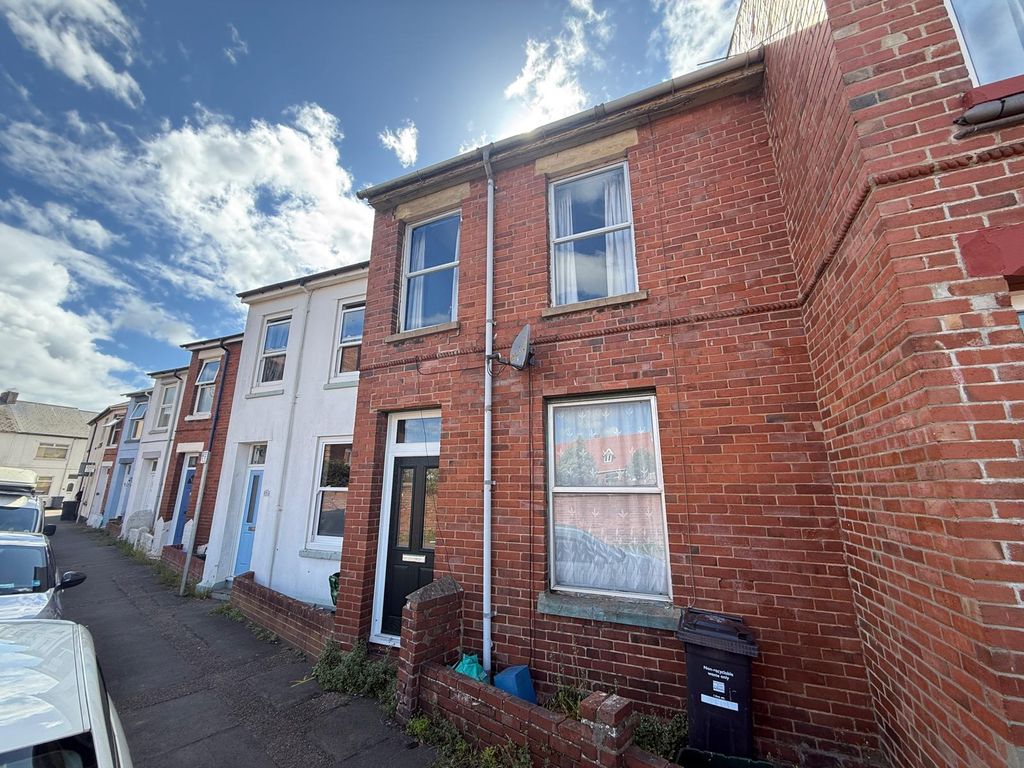 Property photo 2 of 11