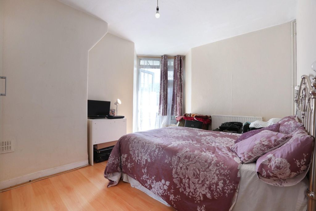 Property photo 2 of 11 Ach_4964.Jpg