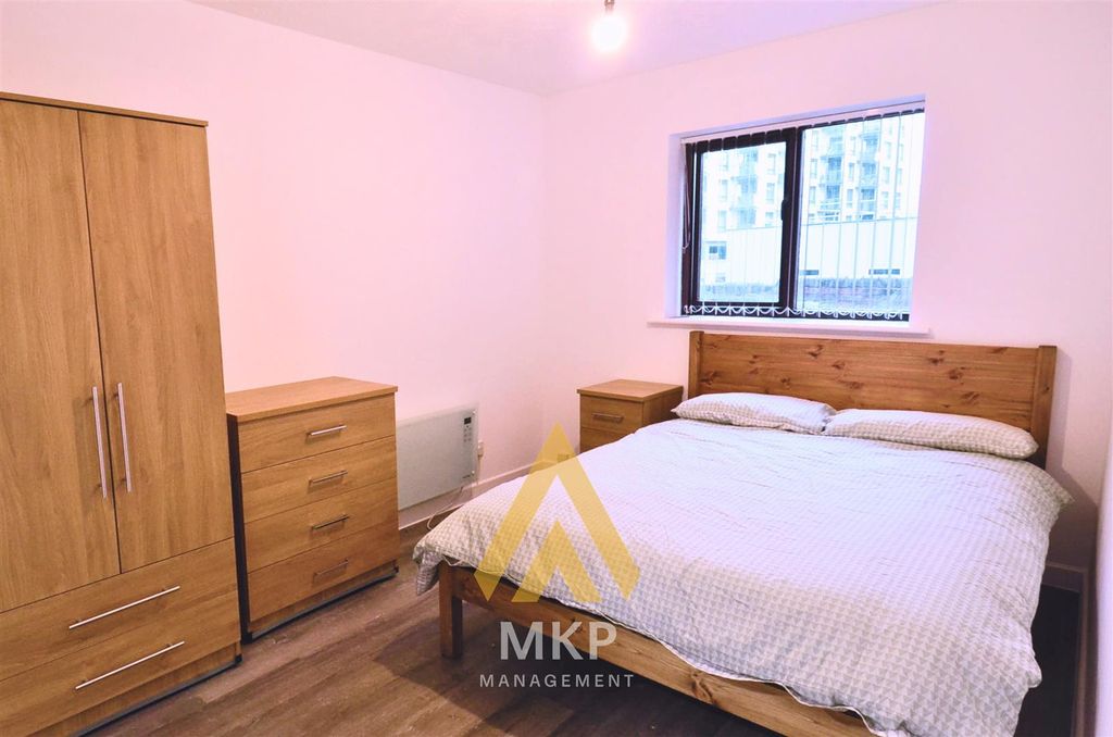 Property photo 2 of 8 8.Png