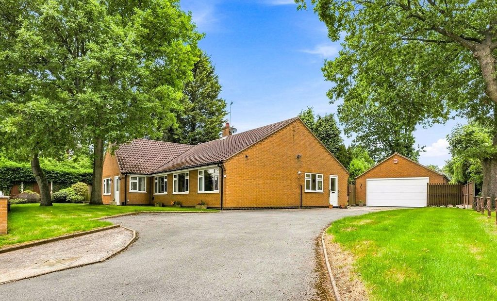 Property photo 1 of 34