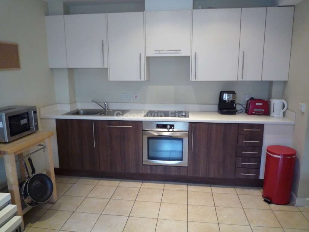 Property photo 3 of 6