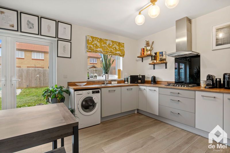 Property photo 2 of 13 Photo 1