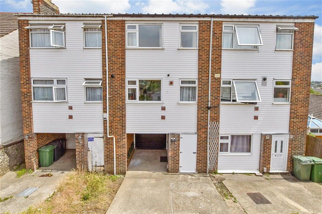 Property photo 2 of 11 Front Web