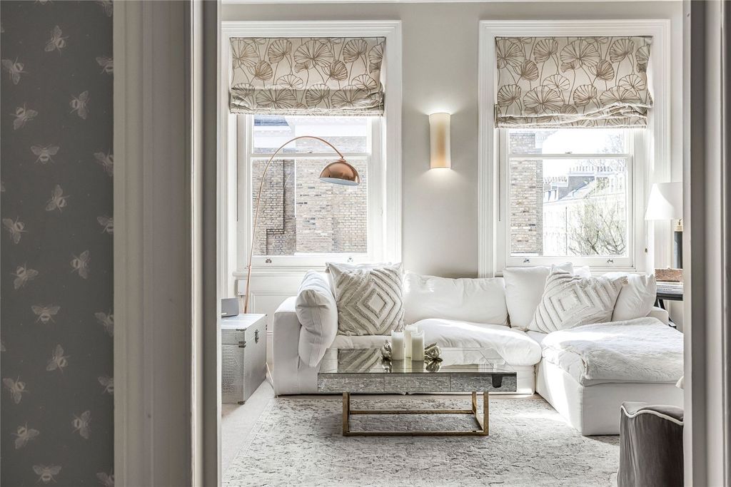 Property photo 2 of 21 Picture No. 01