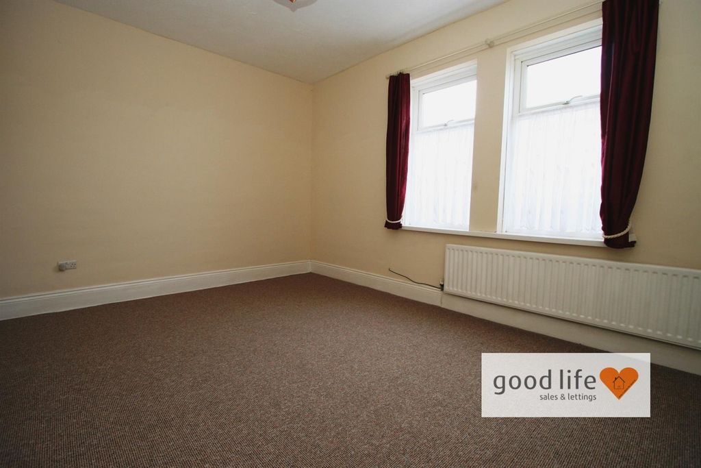 Property photo 1 of 6 16 Villette Road Internals 00116Villetteroad.Jpg