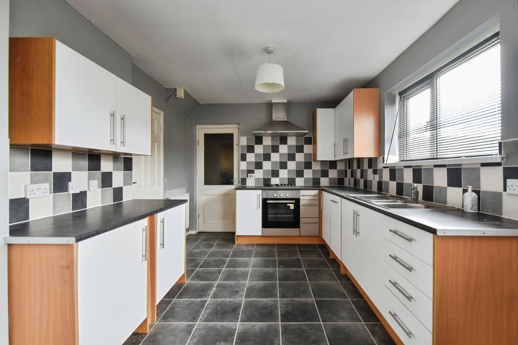 Property photo 2 of 22 Photo